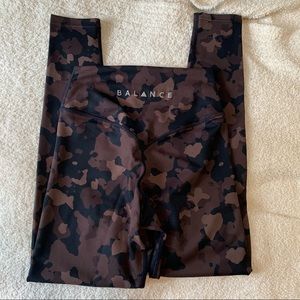 Balance Athletica Ascend Legging